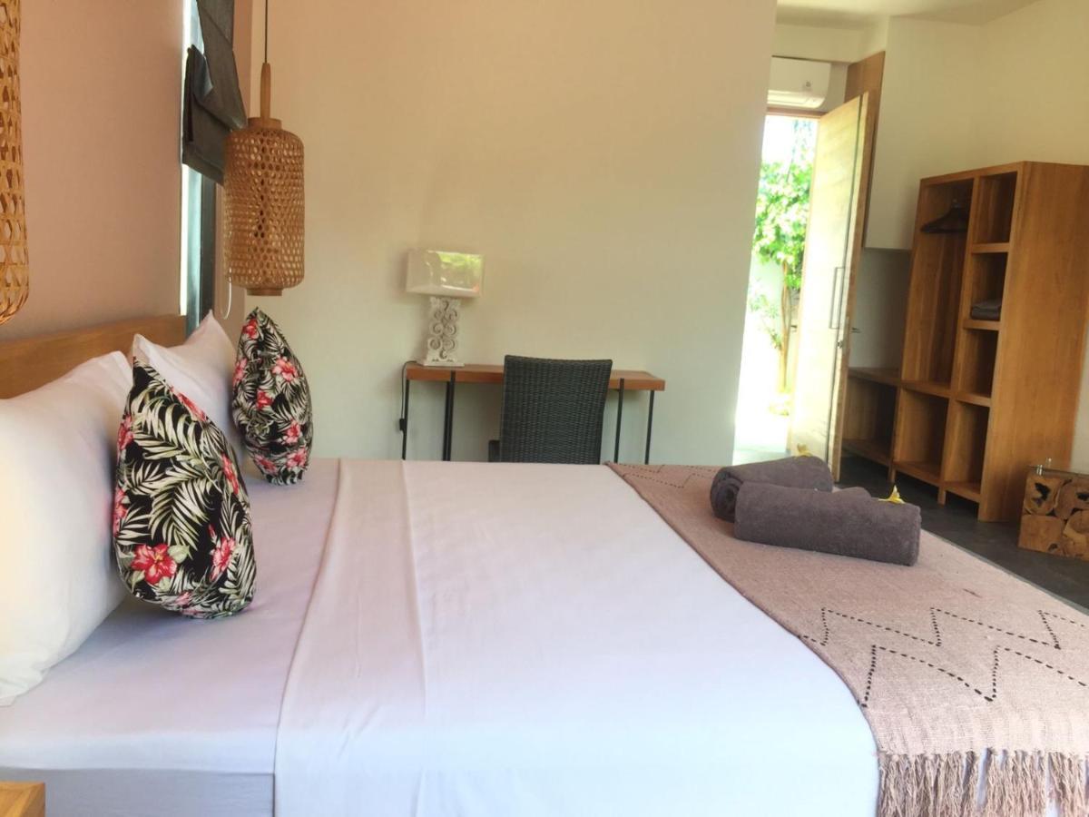 Hotel Le Chien Rouge Lovina Zewnętrze zdjęcie
